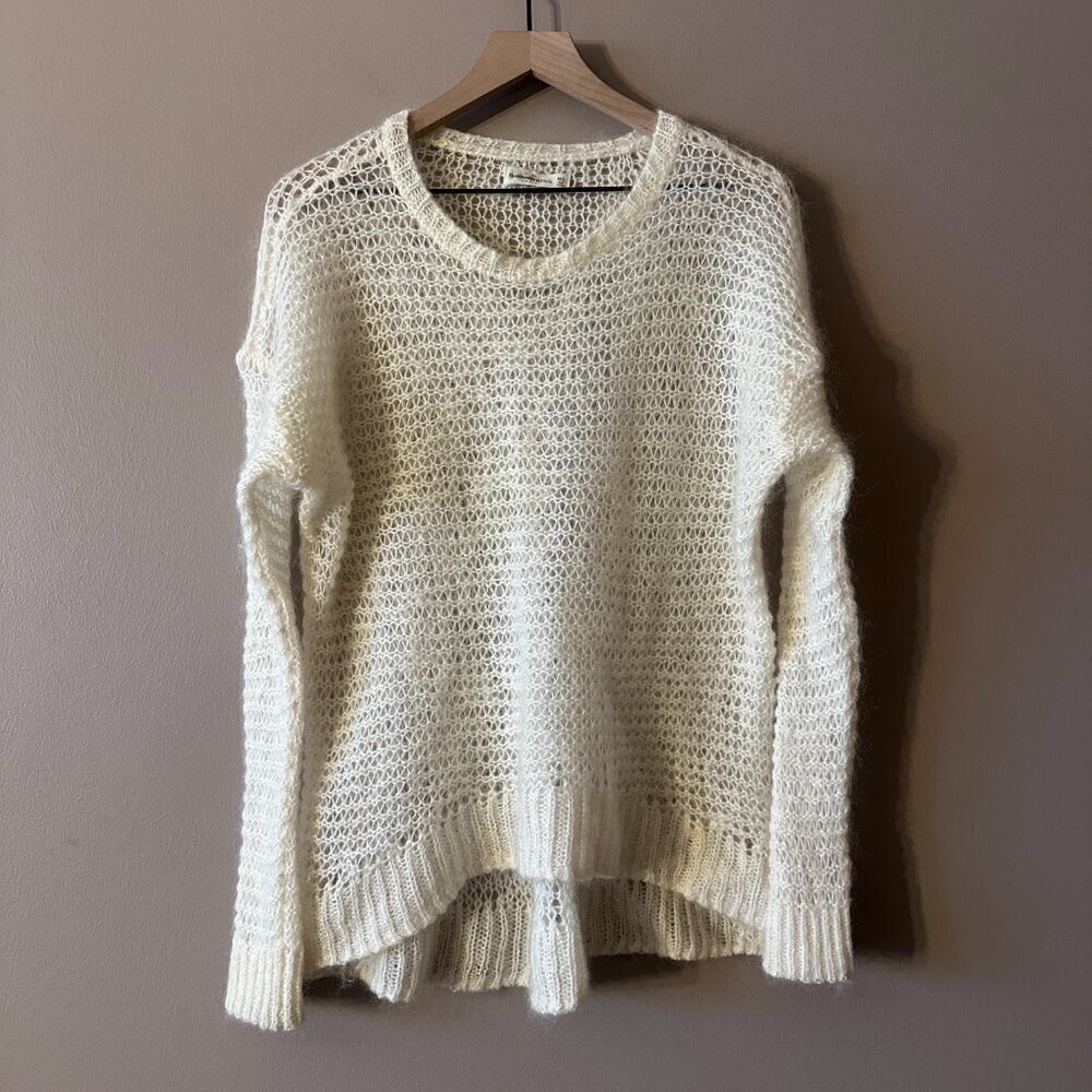 Women's M/L Abercrombie & Fitch Crochet/Open Knit Sweater Very, very Fuzzy! - Picture 2 of 6